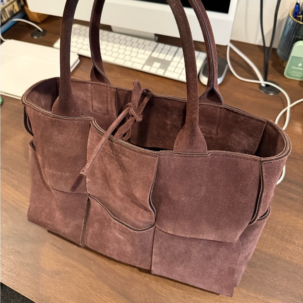 Bottega Veneta small arco suede tote.